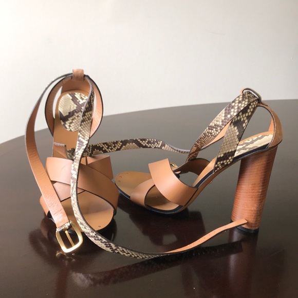 Gucci Strappy alligator print leather 9.5M Sandals - Picture 5 of 8